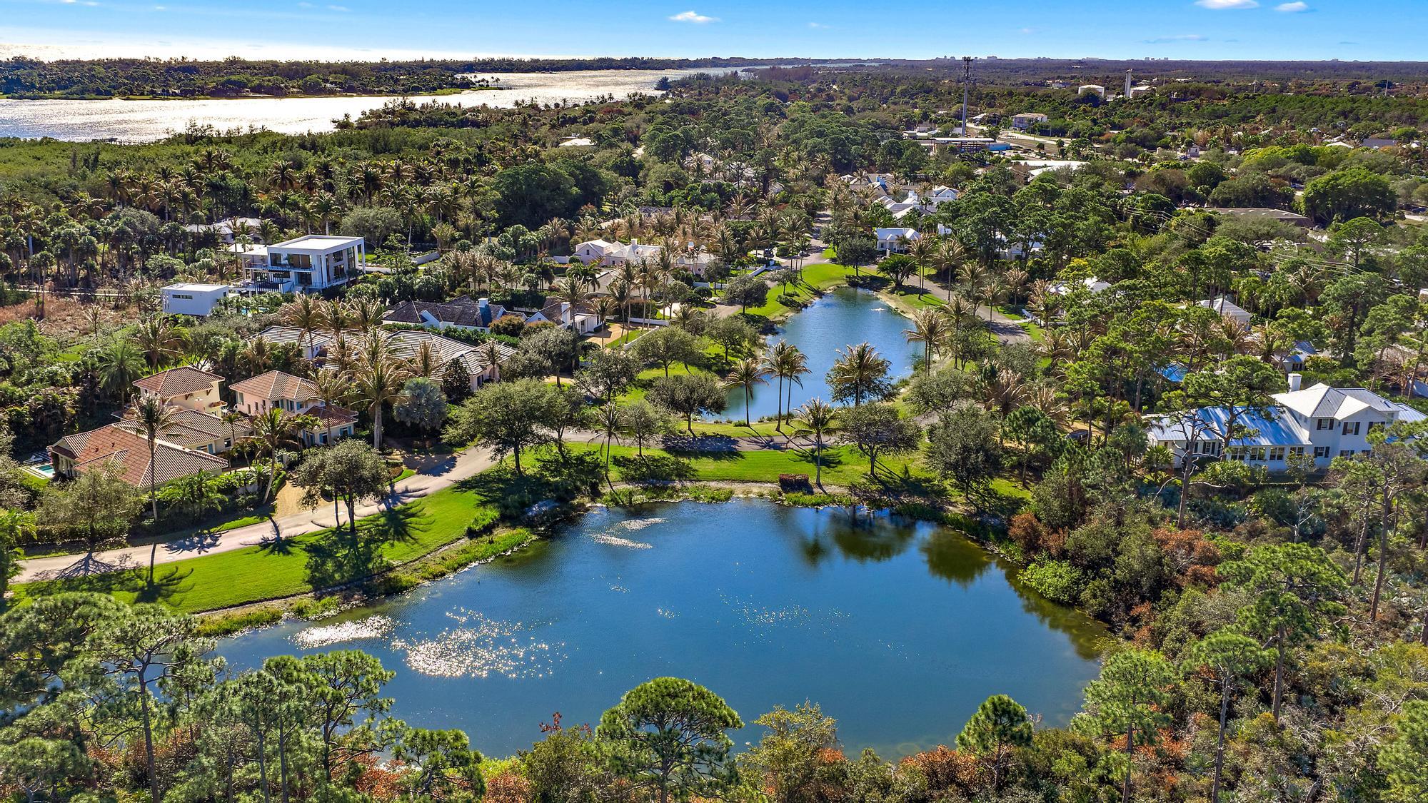 11783 Southeast Shell Avenue Hobe Sound, FL 33455 - Photo 20 of 24 11783 SE Shell Ave-20