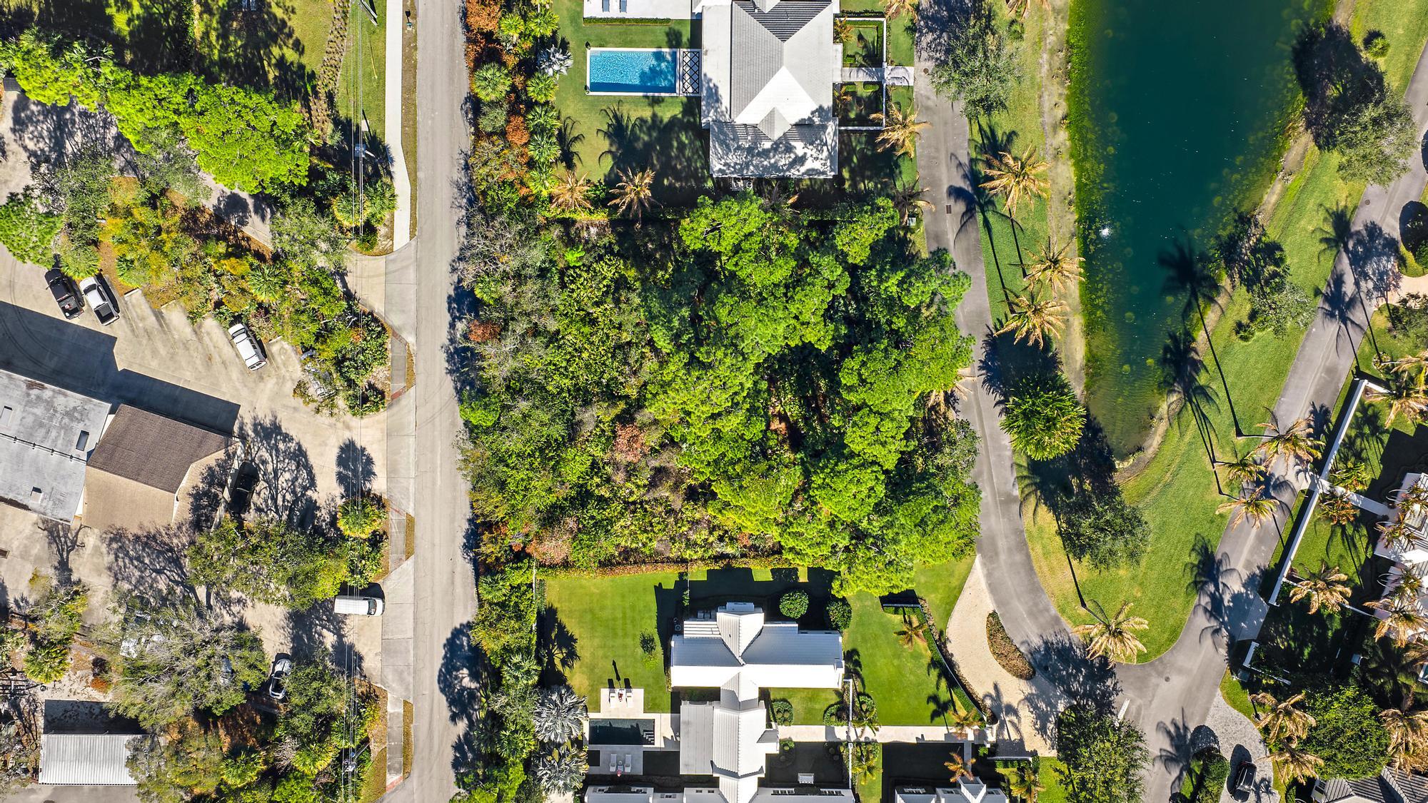 11783 Southeast Shell Avenue Hobe Sound, FL 33455 - Photo 6 of 24 11783 SE Shell Ave-6