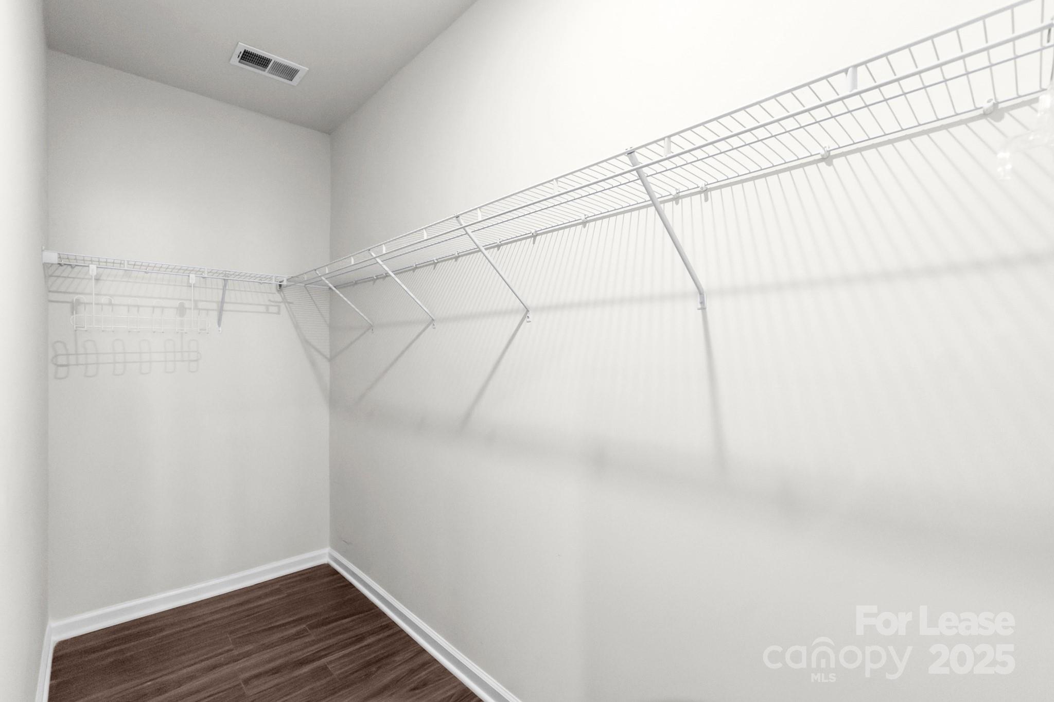 15520 Capps Road Charlotte, NC 28278 - Photo 40 of 48 a view of a room