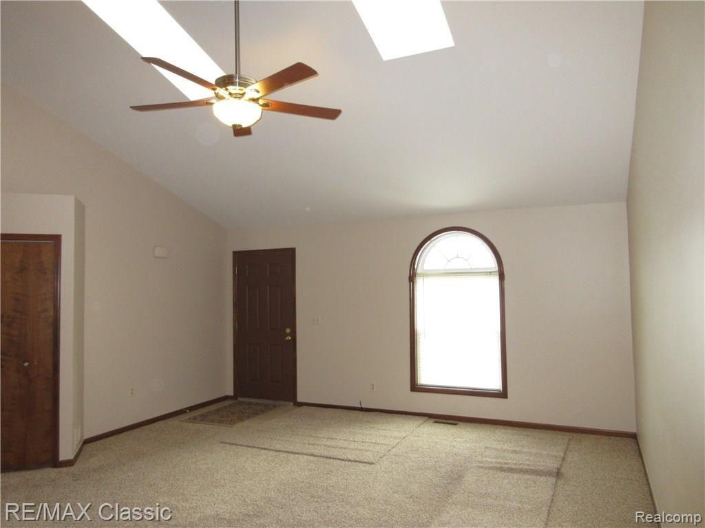 24648 Jamestowne Road Novi, MI 48375 - Photo 2 of 20 2.JPG