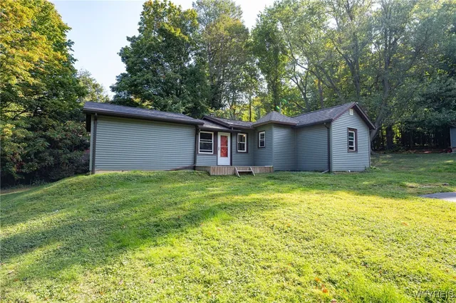 $320,000 | 9005 Gowanda State Road, Eden, NY 14057