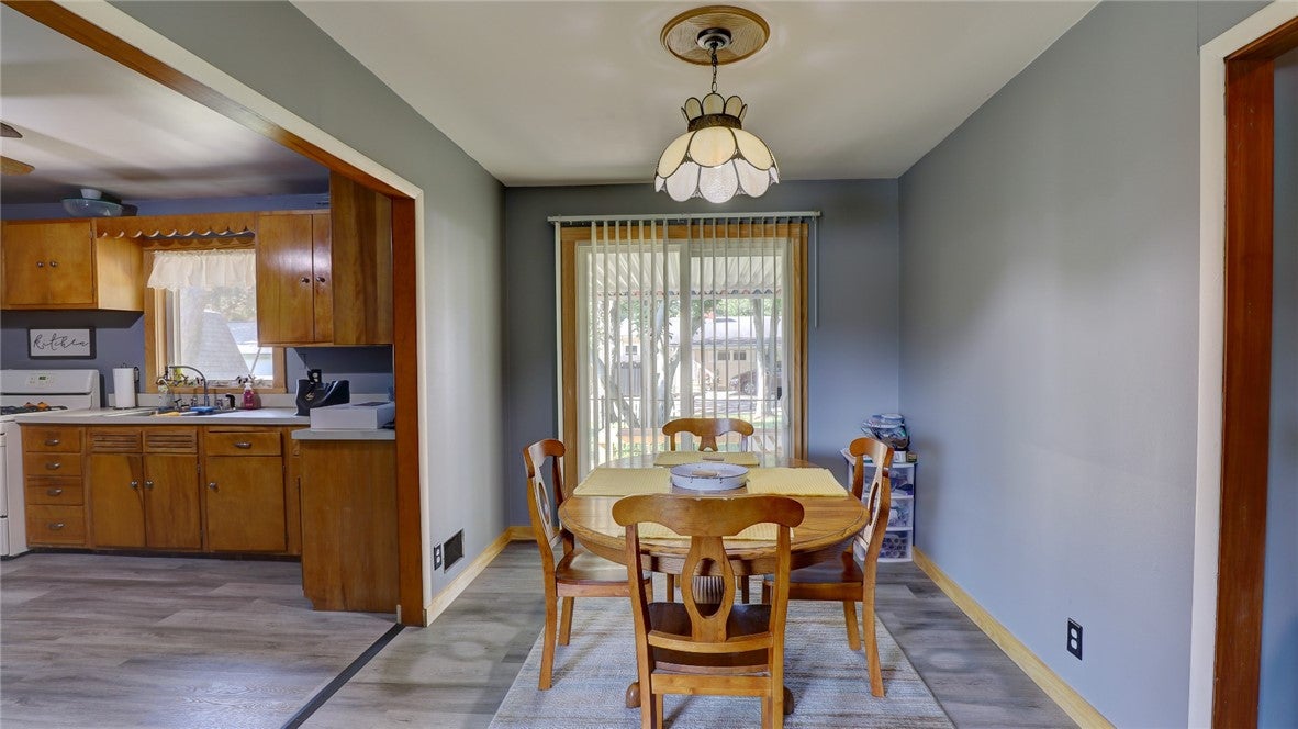 40 Berry Drive Decatur, IL 62526 - Photo 10 of 28 Gallery Image 10