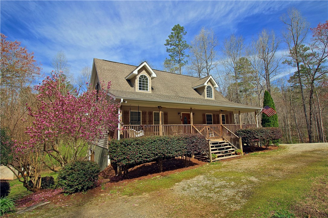 805 Watermelon Way Tamassee, SC 29686 - Photo 1 of 30 Gallery Image 1