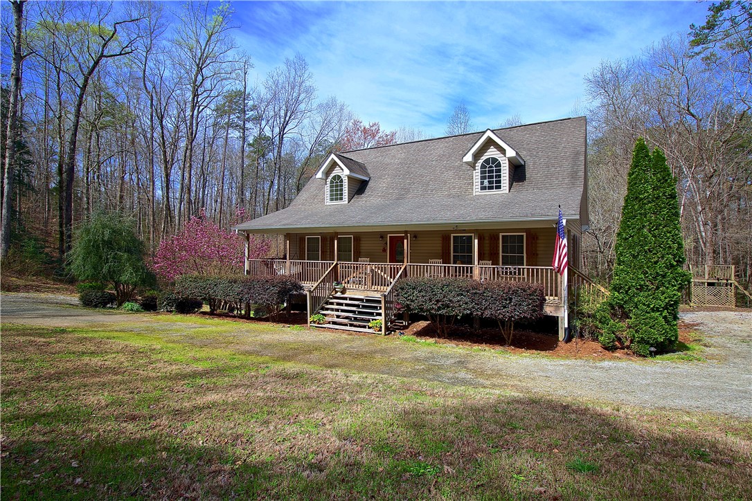 805 Watermelon Way Tamassee, SC 29686 - Photo 30 of 30 Gallery Image 30