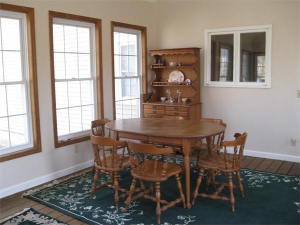 22 Gowey Street Springfield, MA 01108 - Photo 12 of 27 Gallery Image 12