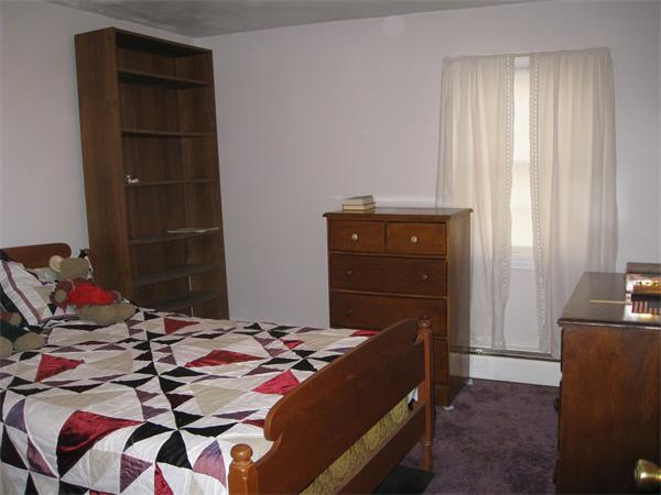 22 Gowey Street Springfield, MA 01108 - Photo 13 of 27 Gallery Image 13
