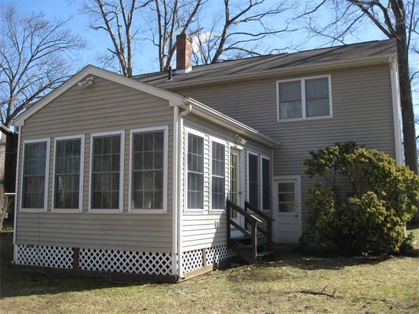 22 Gowey Street Springfield, MA 01108 - Photo 3 of 27 Gallery Image 3