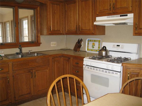 22 Gowey Street Springfield, MA 01108 - Photo 8 of 27 Gallery Image 8