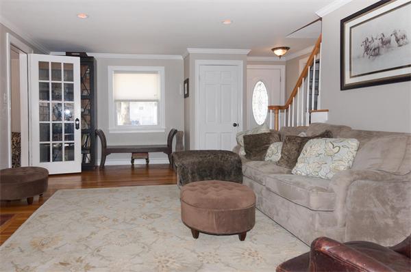10 Dean Road Wayland, MA 01778 - Photo 6 of 20 Gallery Image 6