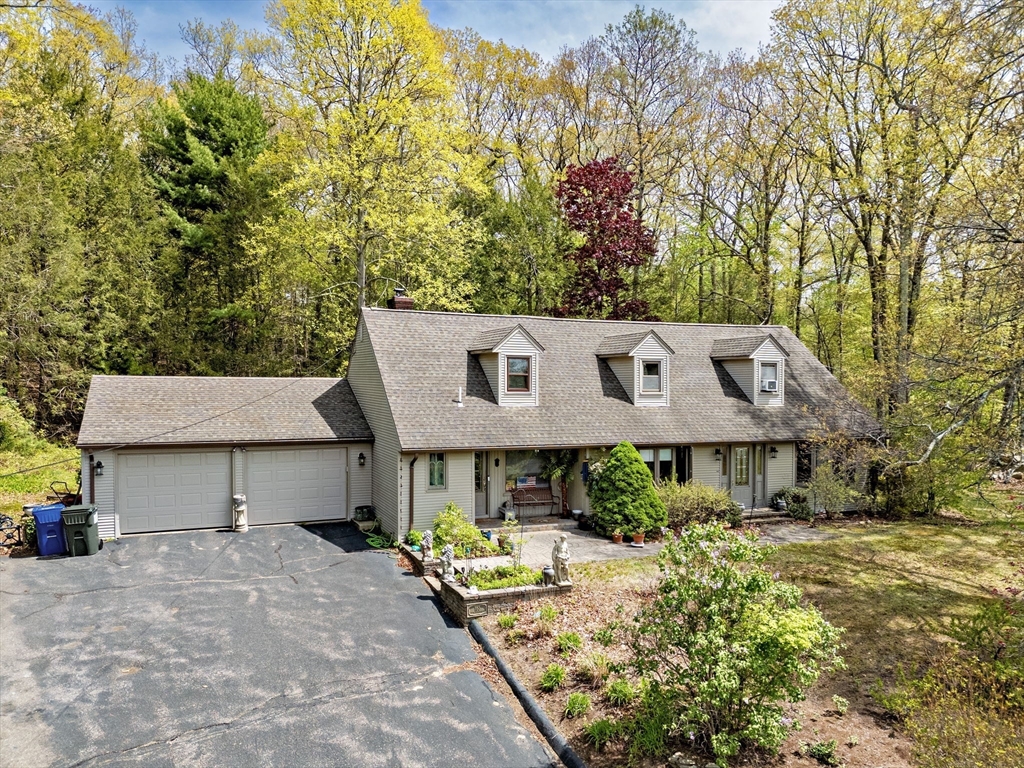 163 South Monson Road Hampden, MA 01036 - Photo 1 of 34