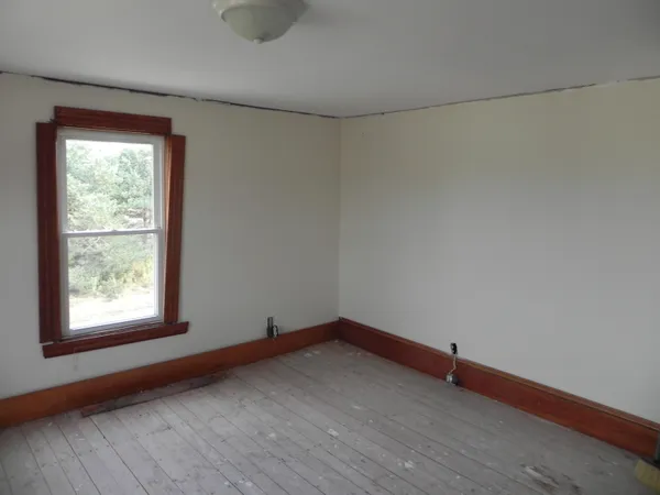 $139,000 | 260 County Road, Lubec, ME 04652