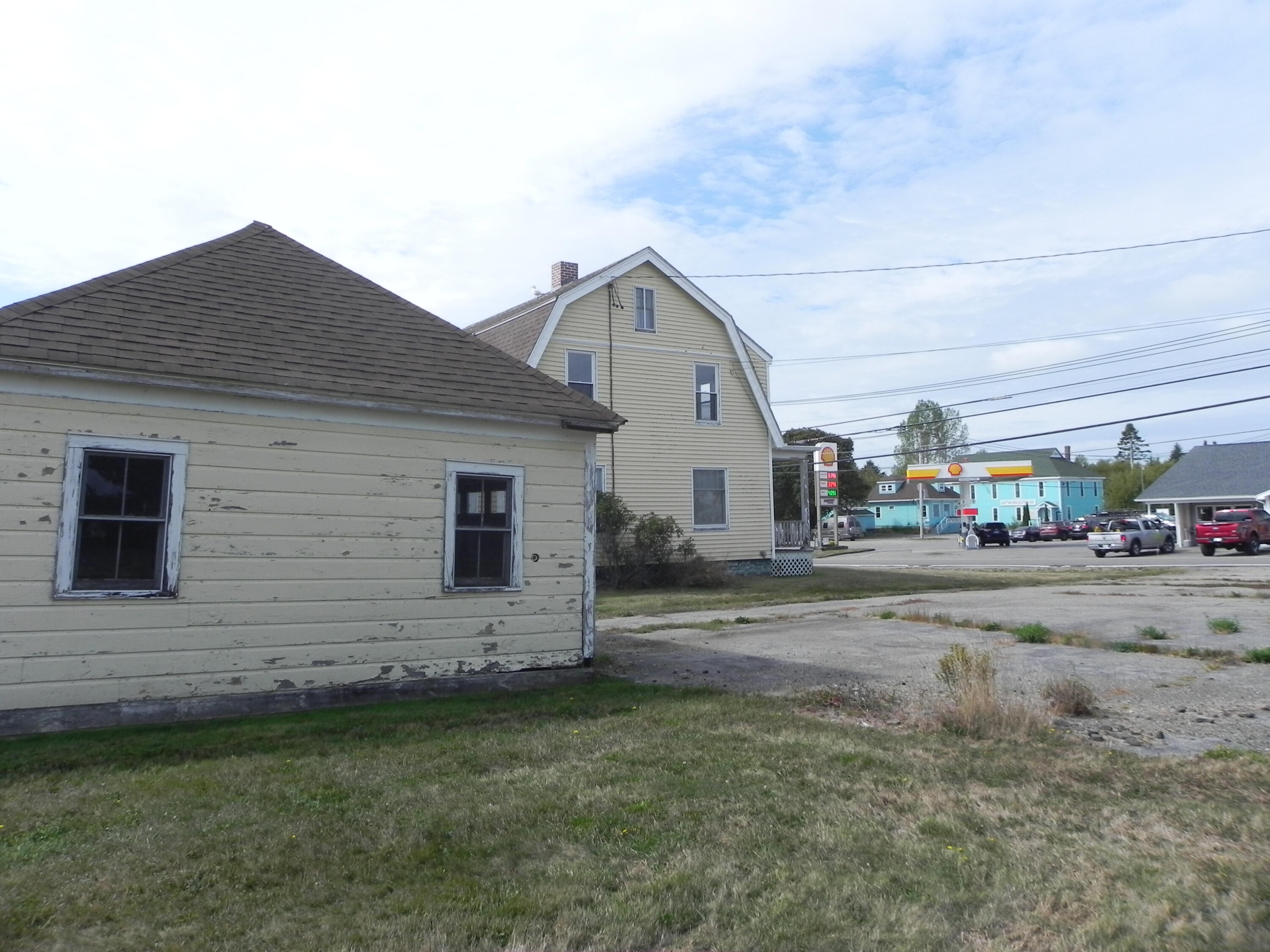 260 County Road Lubec, ME 04652 - Photo 10 of 35 DSCN0489