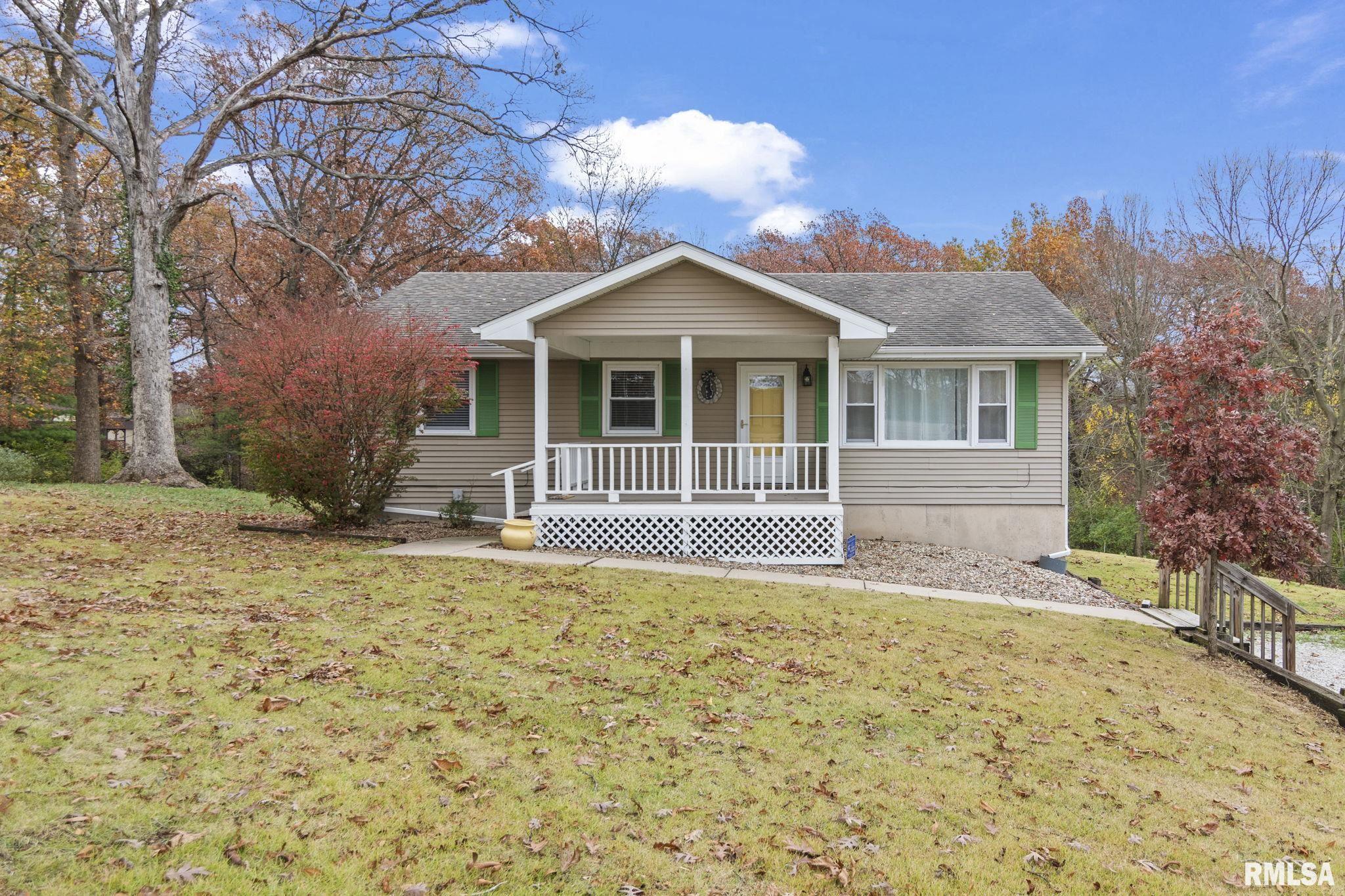 822 North Oaklane Road Springfield, IL 62707 - Photo 1 of 58
