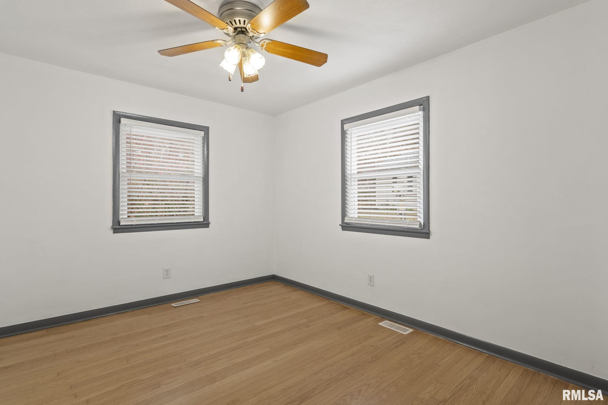 822 North Oaklane Road Springfield, IL 62707 - Photo 21 of 58