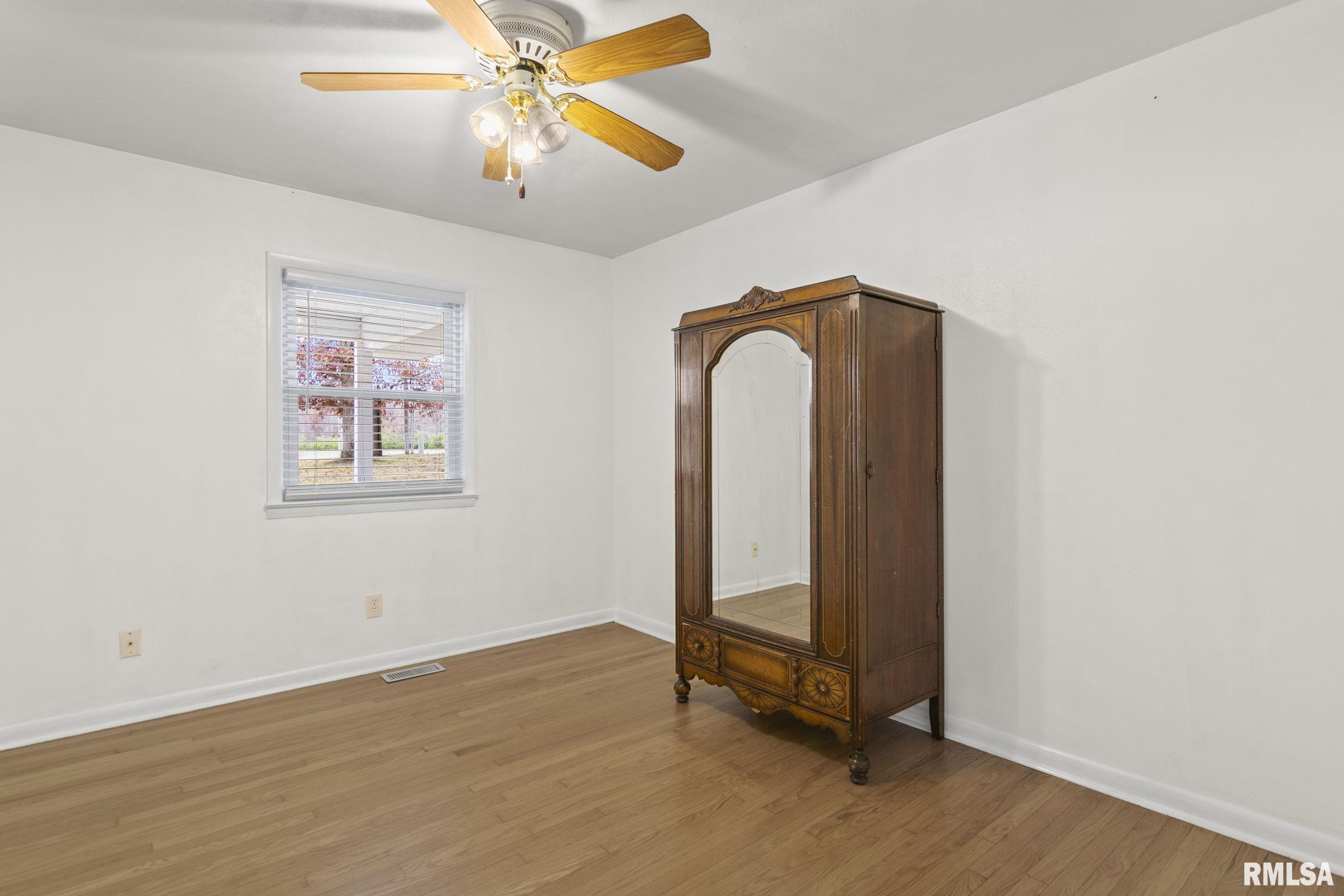 822 North Oaklane Road Springfield, IL 62707 - Photo 24 of 58
