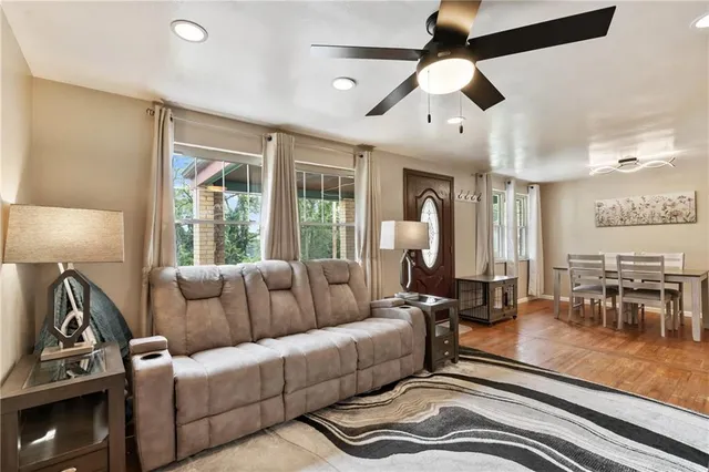 $220,000 | 136 Wallace Avenue, East Pittsburgh, PA 15112