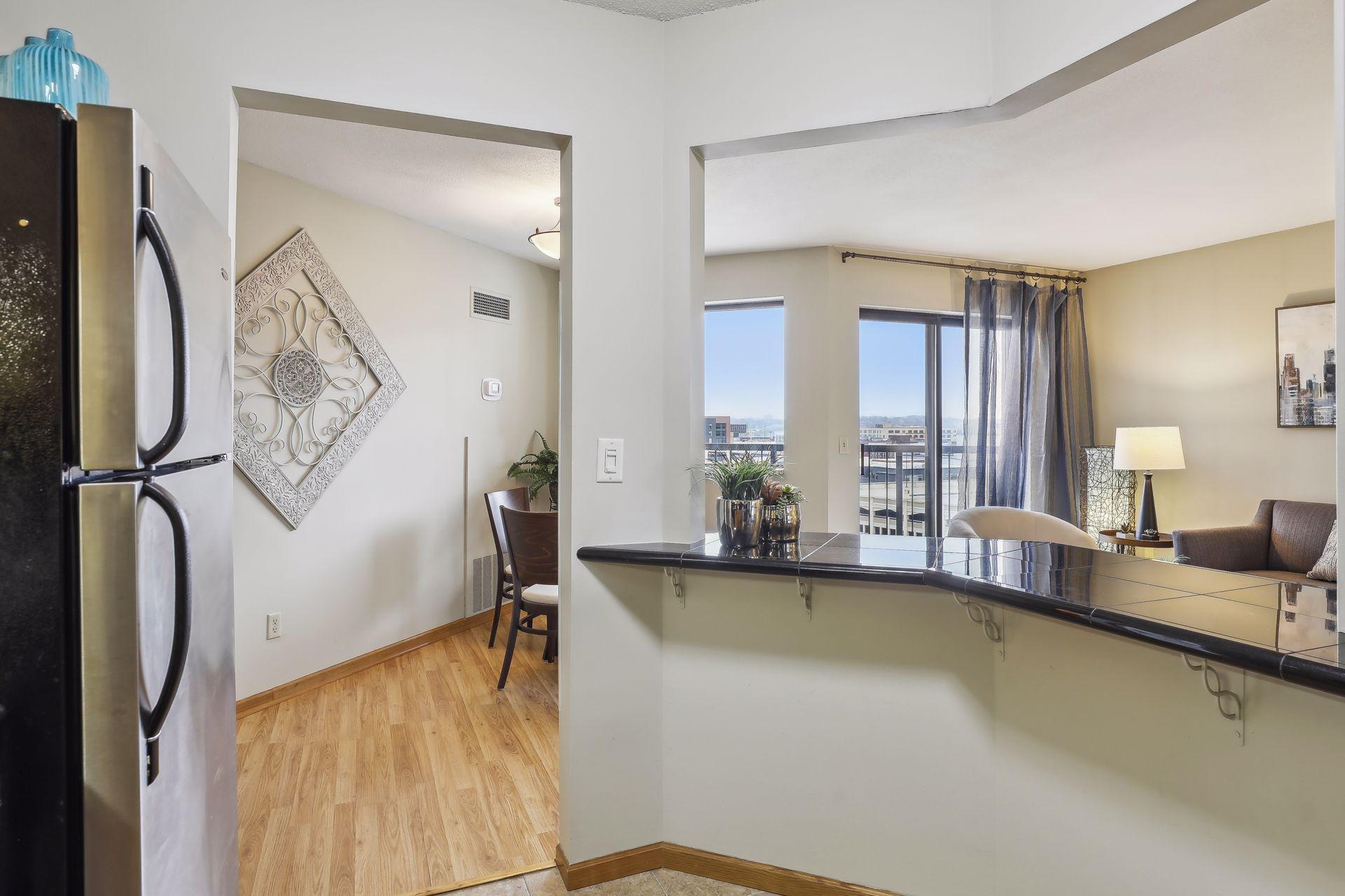 78 10th Street East, Unit 901 St. Paul, MN 55101 - Photo 13 of 44