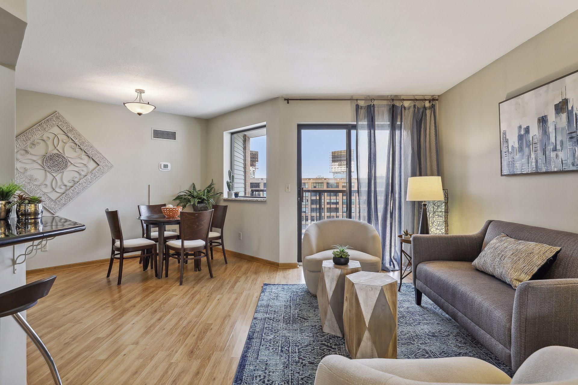 78 10th Street East, Unit 901 St. Paul, MN 55101 - Photo 4 of 44