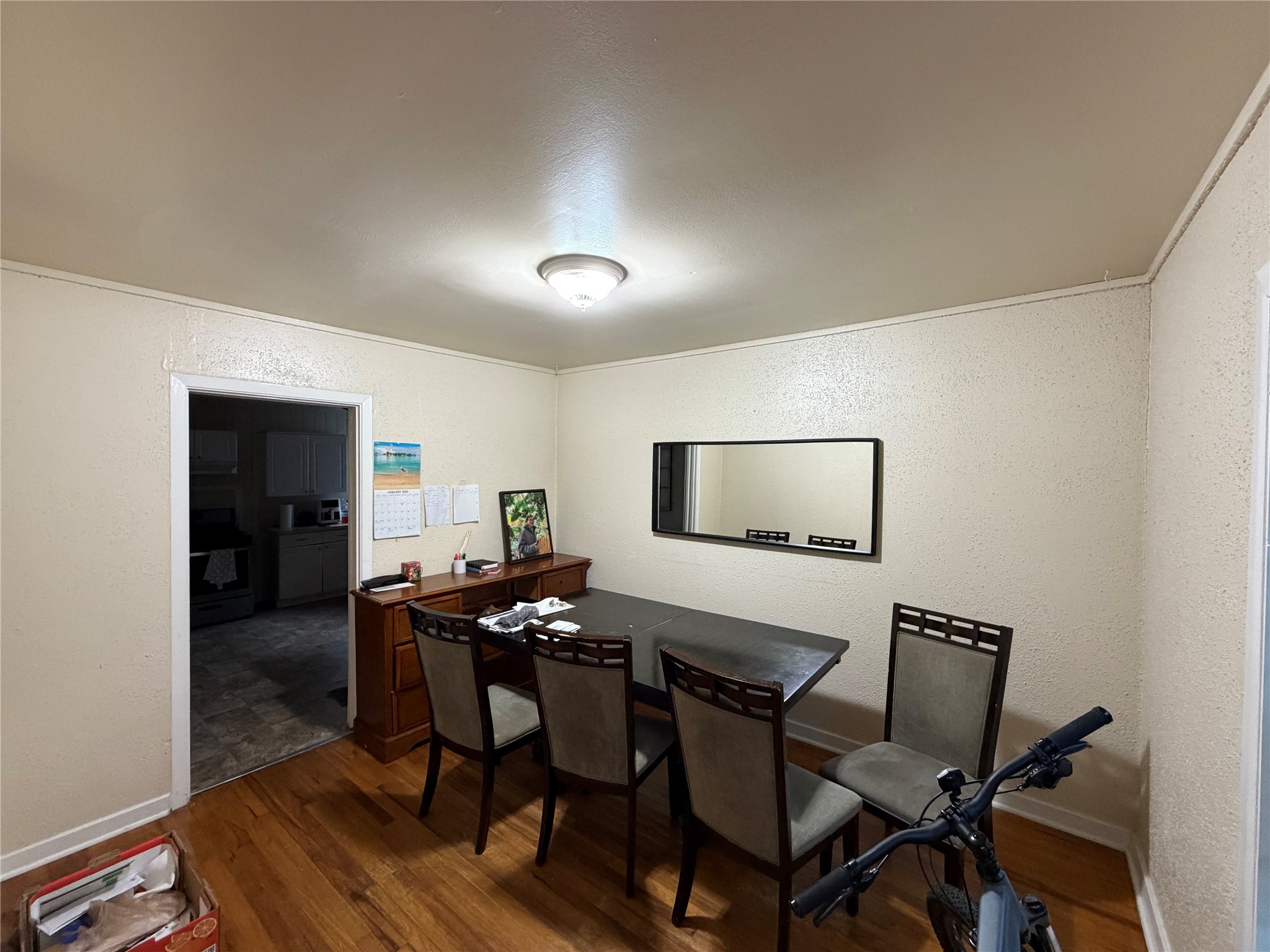 2406 Charleston Street Houston, TX 77021 - Photo 10 of 13 a view of a dining room with furniture