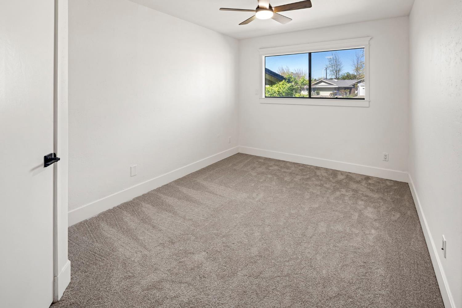 4664 Ladera Way Carmichael, CA 95608 - Photo 39 of 61