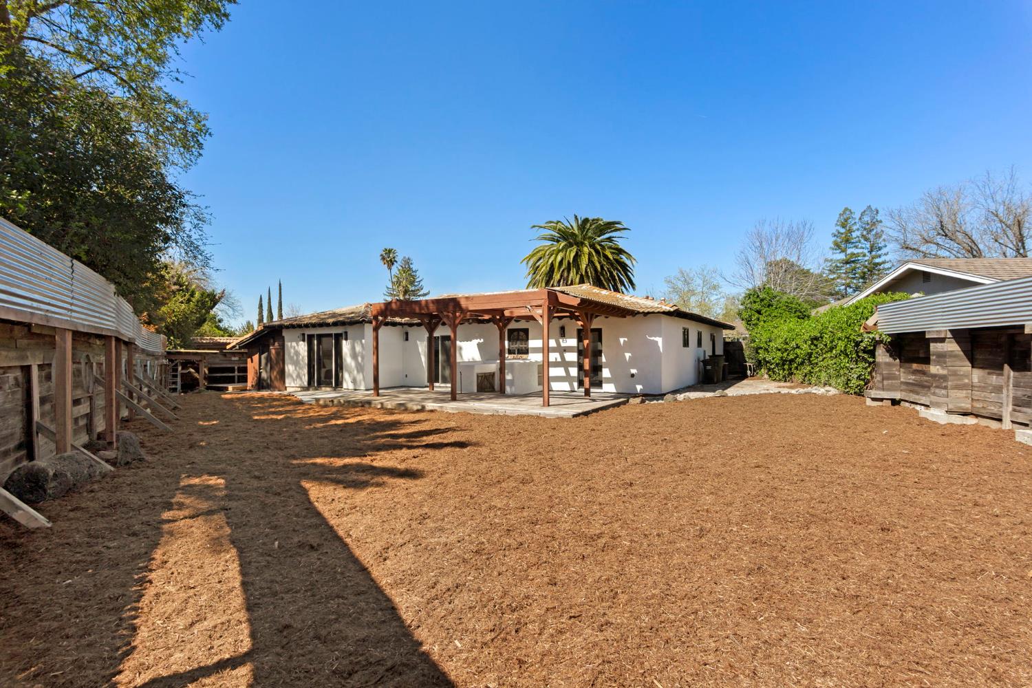 4664 Ladera Way Carmichael, CA 95608 - Photo 45 of 61