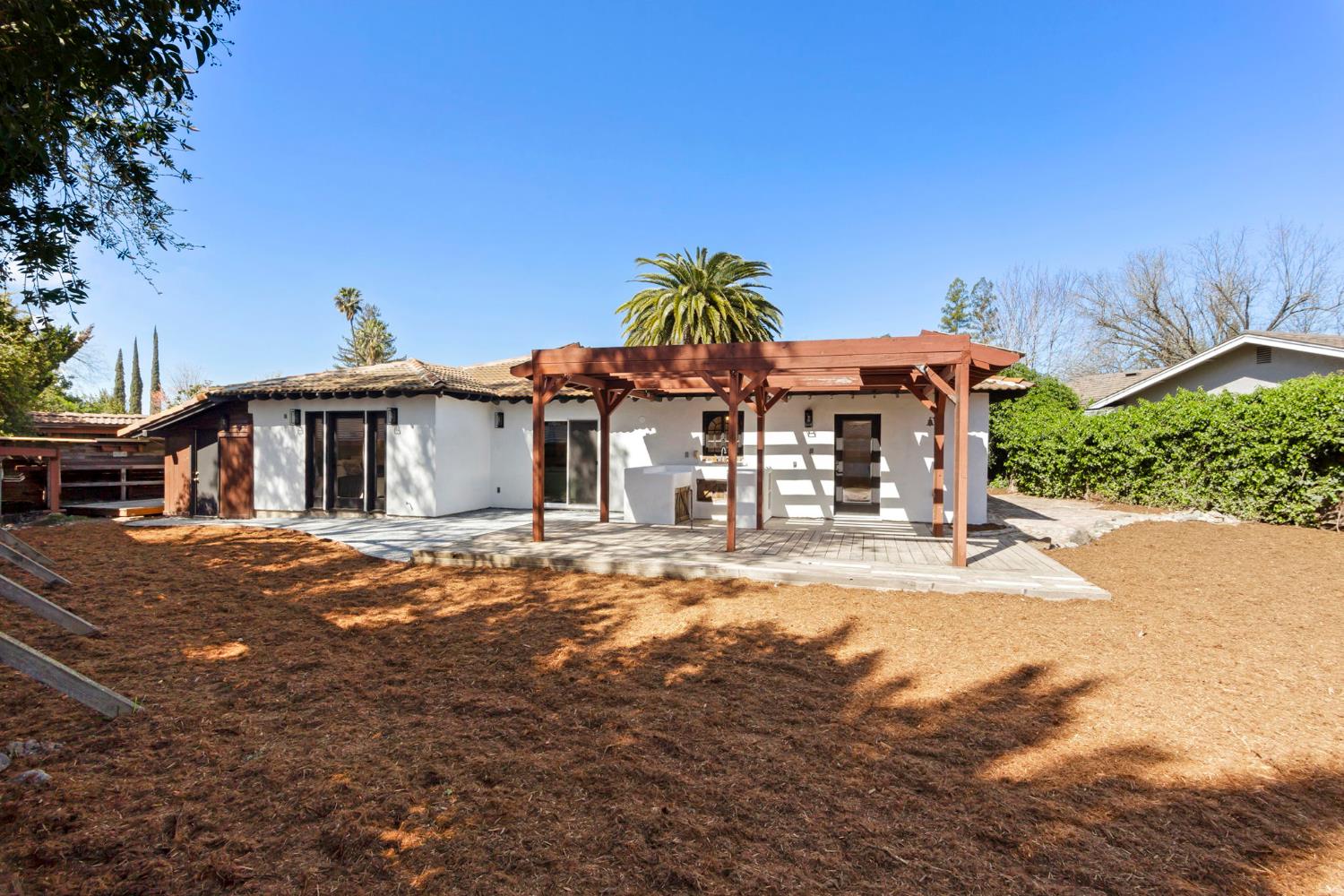 4664 Ladera Way Carmichael, CA 95608 - Photo 48 of 61