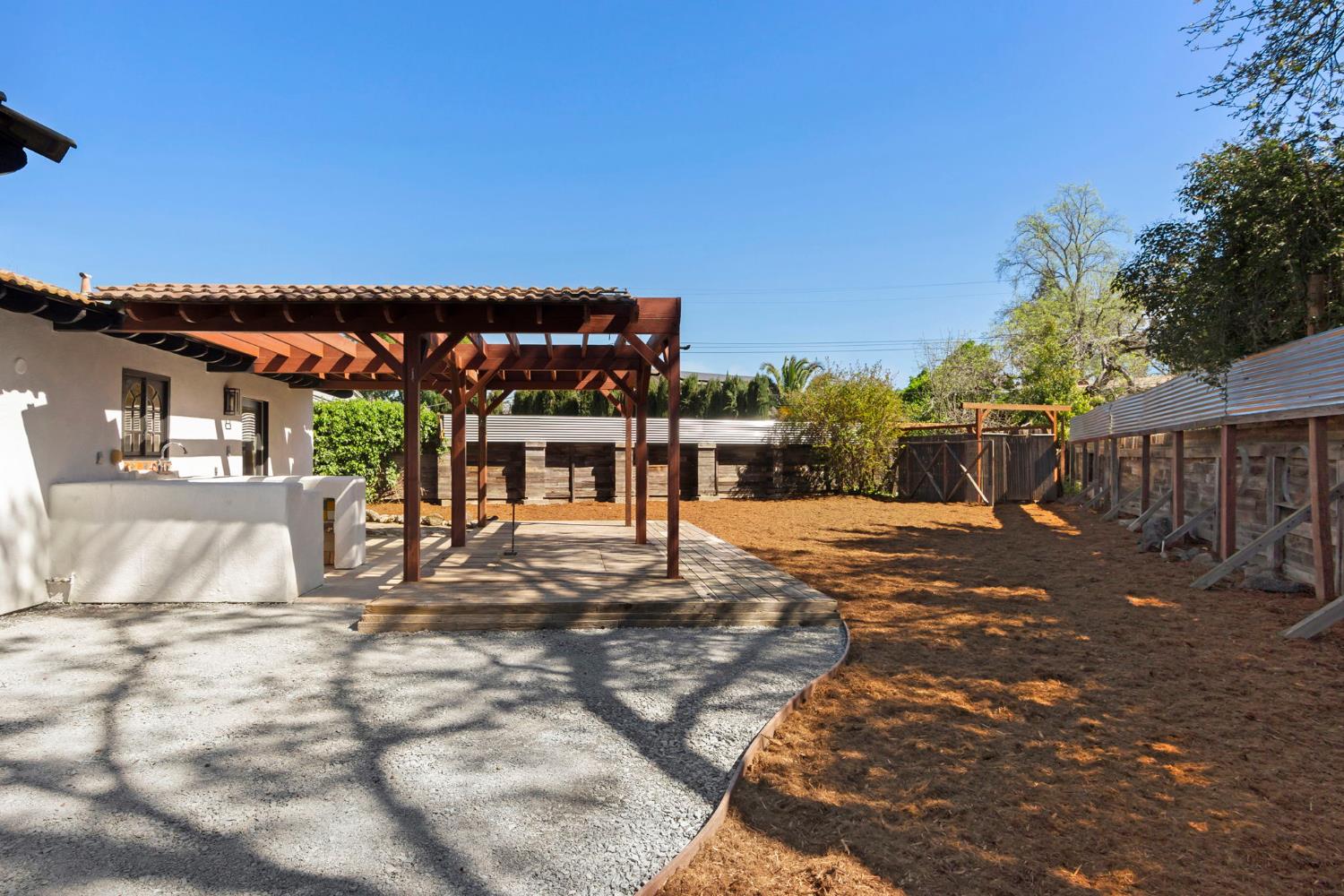 4664 Ladera Way Carmichael, CA 95608 - Photo 53 of 61