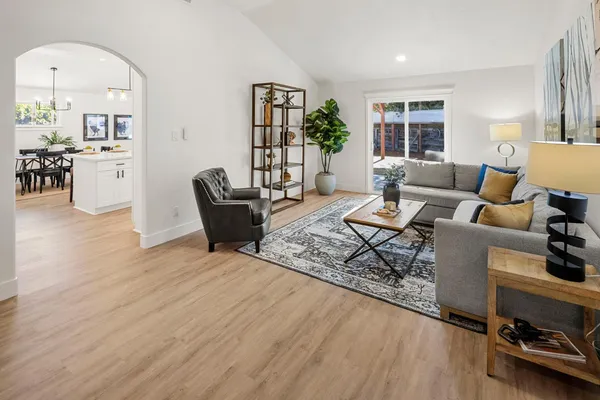 $649,000 | 4664 Ladera Way, Carmichael, CA 95608