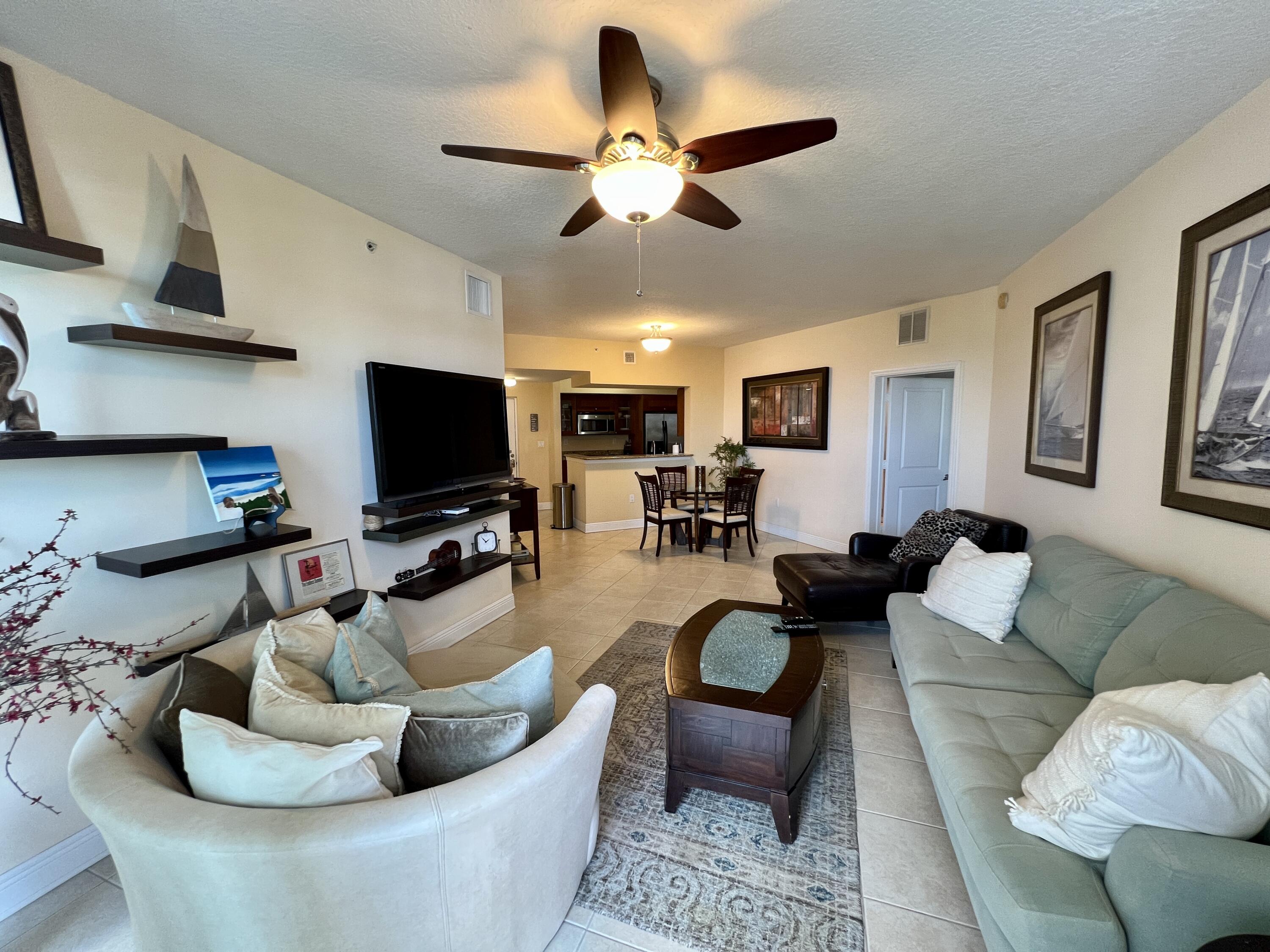 975 Northwest Flagler Avenue, Unit 301 Stuart, FL 34994 - Photo 11 of 31 Stuart