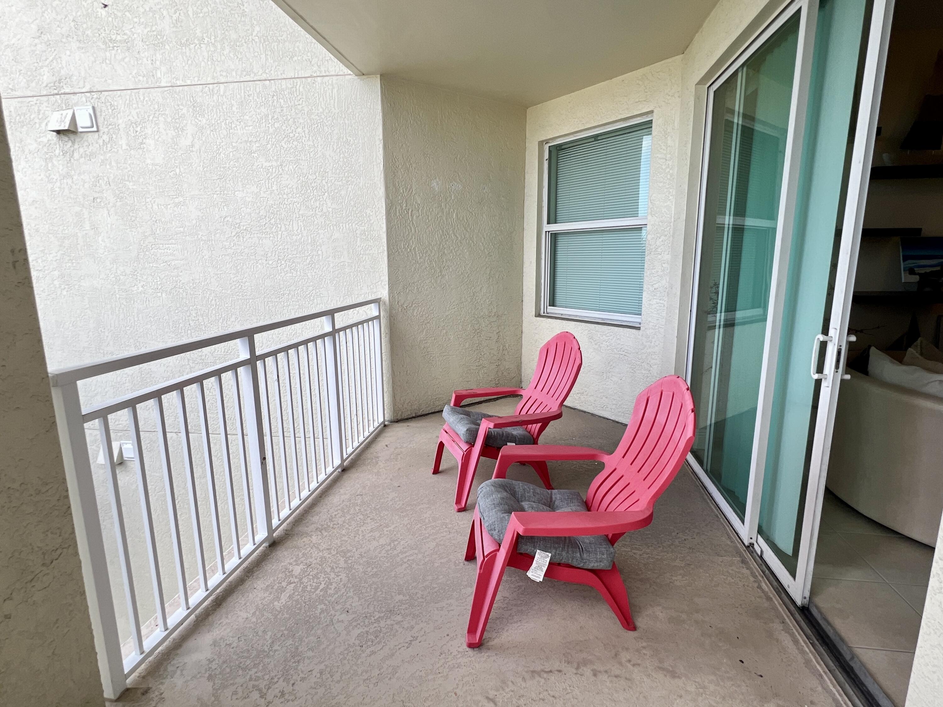 975 Northwest Flagler Avenue, Unit 301 Stuart, FL 34994 - Photo 13 of 31 Stuart