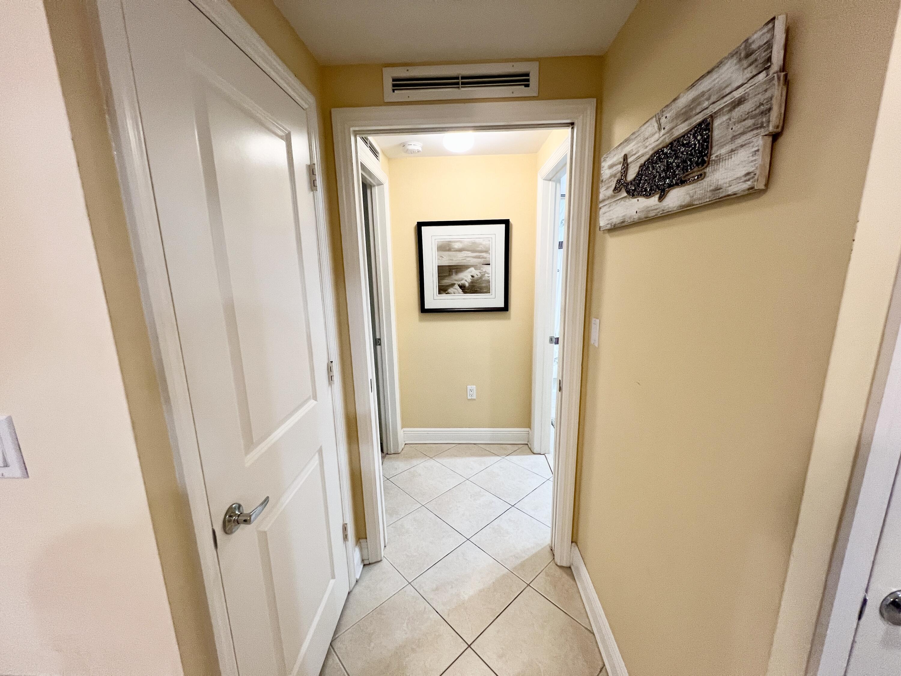 975 Northwest Flagler Avenue, Unit 301 Stuart, FL 34994 - Photo 23 of 31 Stuart