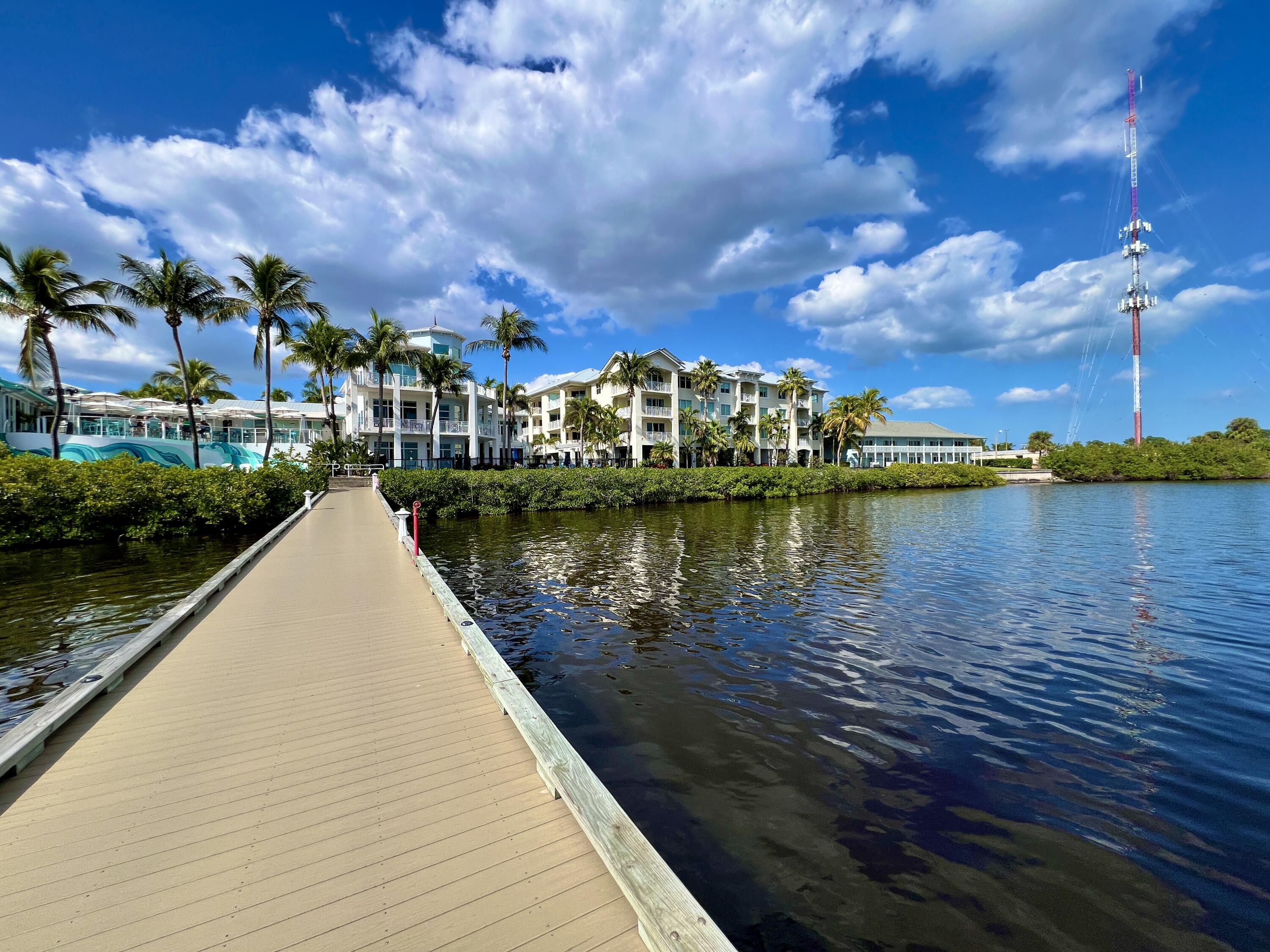 975 Northwest Flagler Avenue, Unit 301 Stuart, FL 34994 - Photo 27 of 31 Stuart