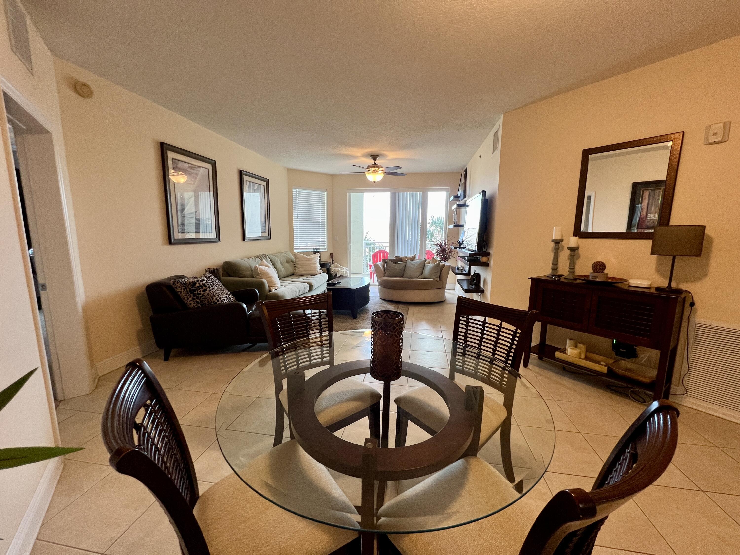 975 Northwest Flagler Avenue, Unit 301 Stuart, FL 34994 - Photo 5 of 31 Stuart