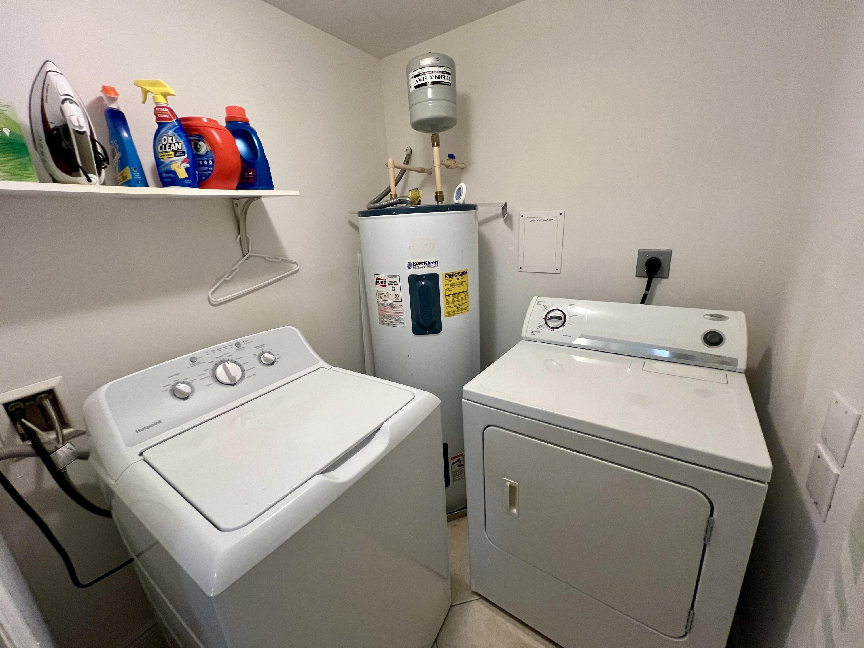 975 Northwest Flagler Avenue, Unit 301 Stuart, FL 34994 - Photo 10 of 31 Stuart