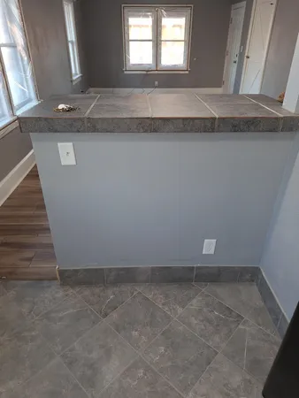 $1,100 | 314 North Longwood Street, Rockford, IL 61107