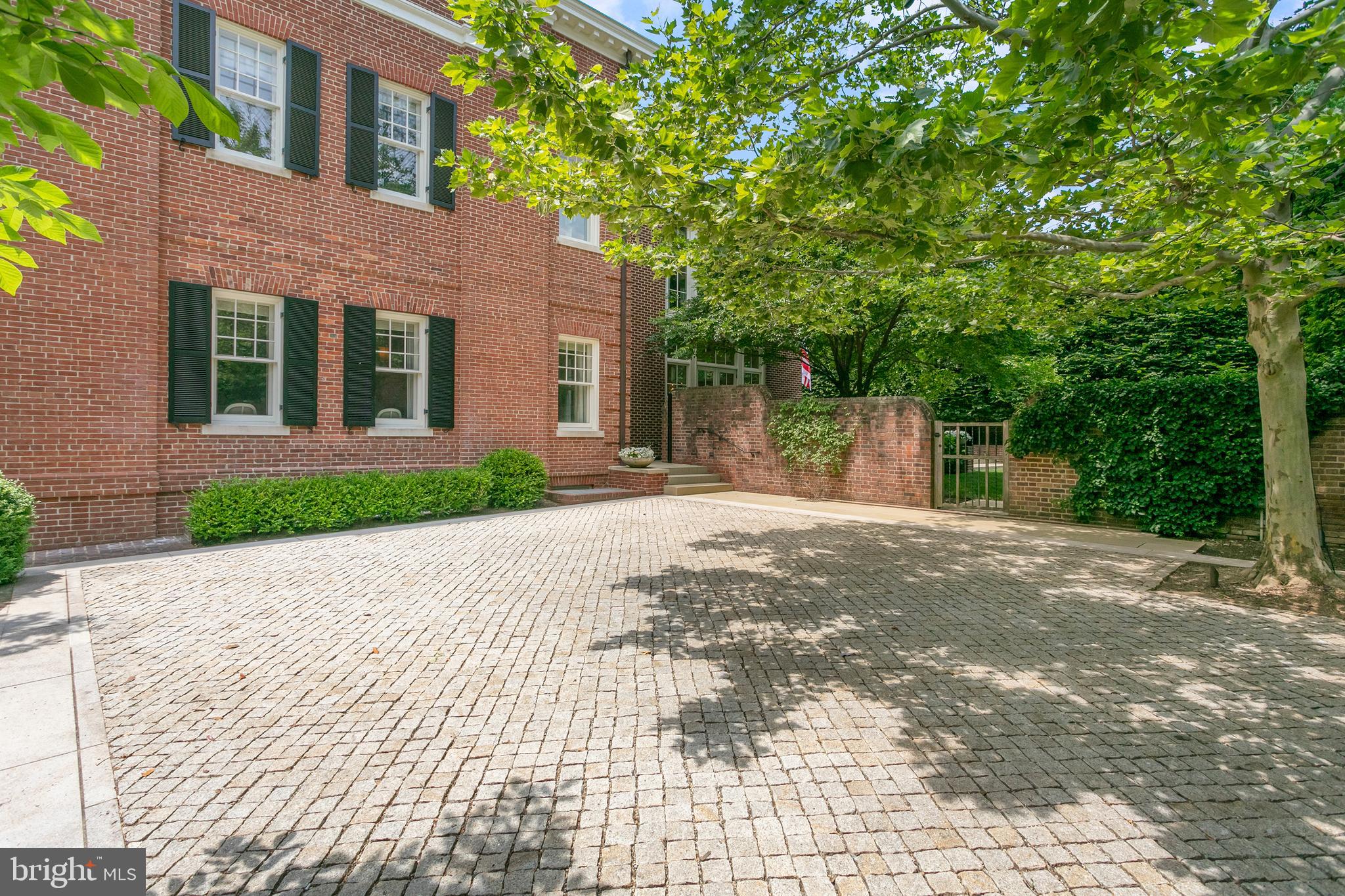 2727 Q Street Northwest Washington, DC 20007 - Photo 38 of 46 Motor Court