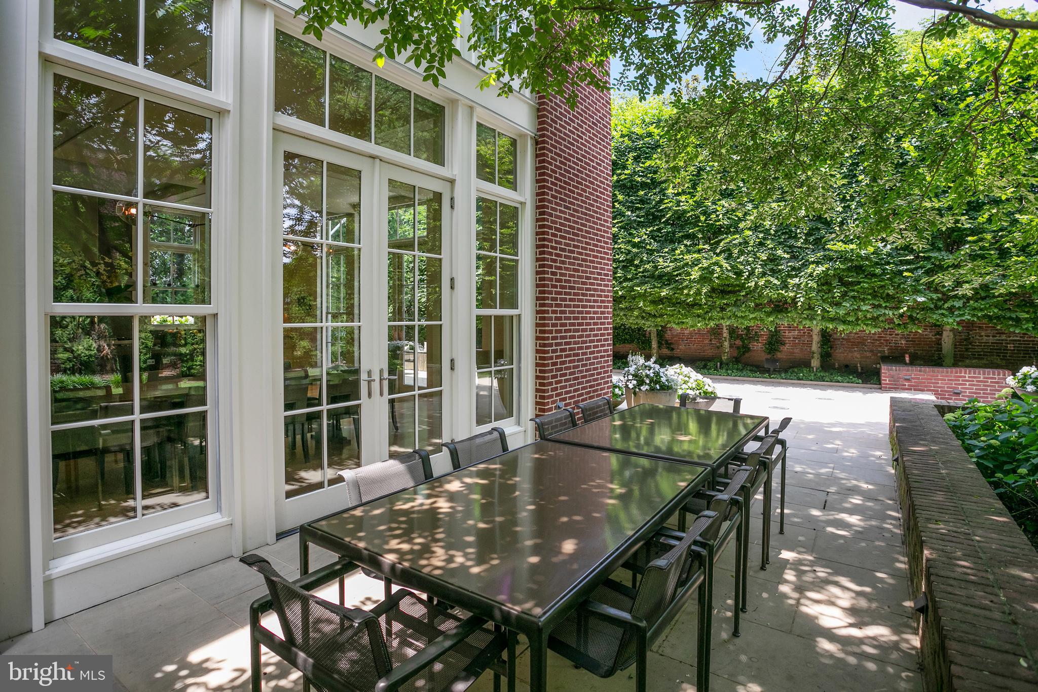 2727 Q Street Northwest Washington, DC 20007 - Photo 40 of 46 Dining Terrace