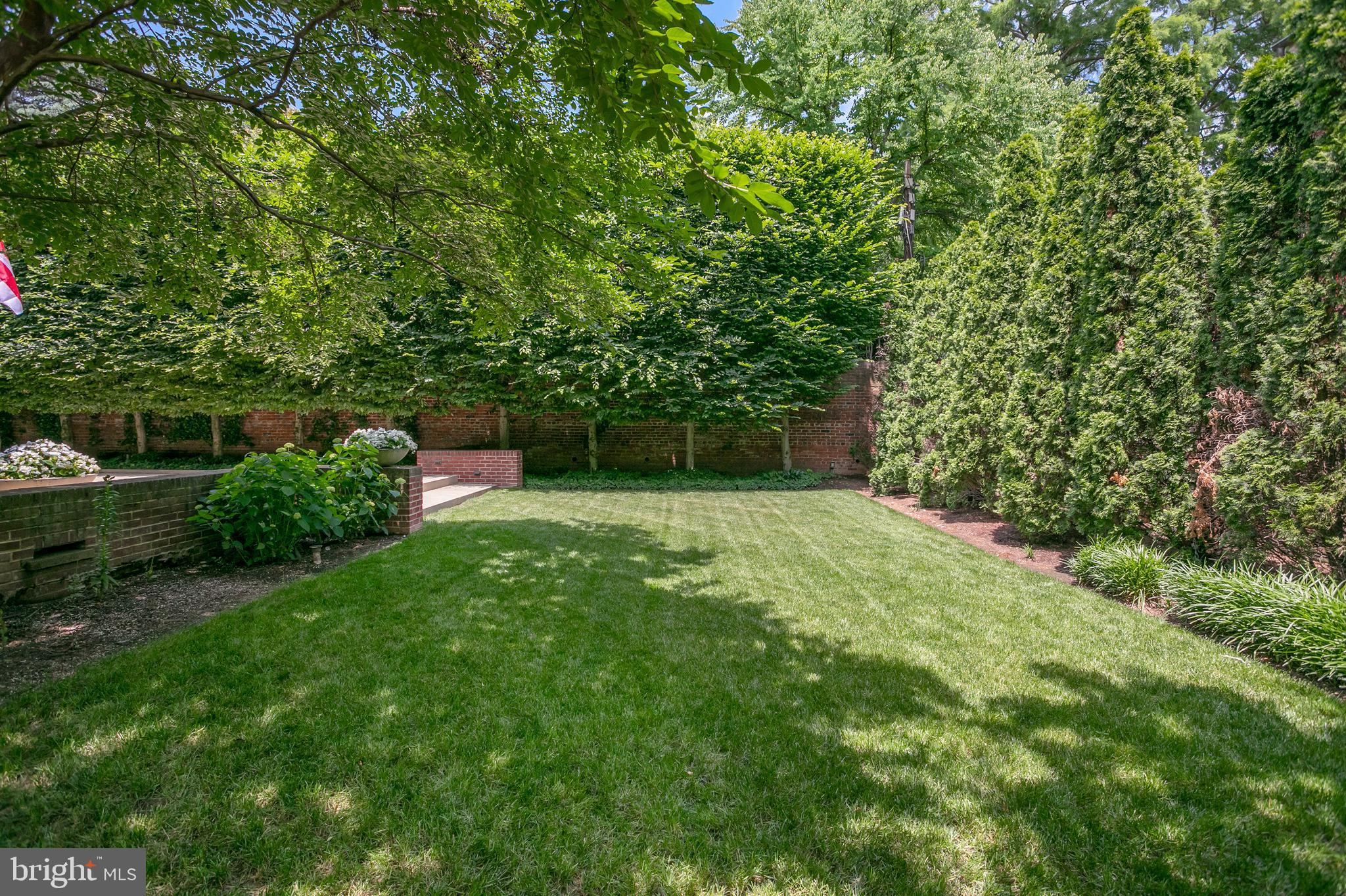 2727 Q Street Northwest Washington, DC 20007 - Photo 43 of 46 Garden