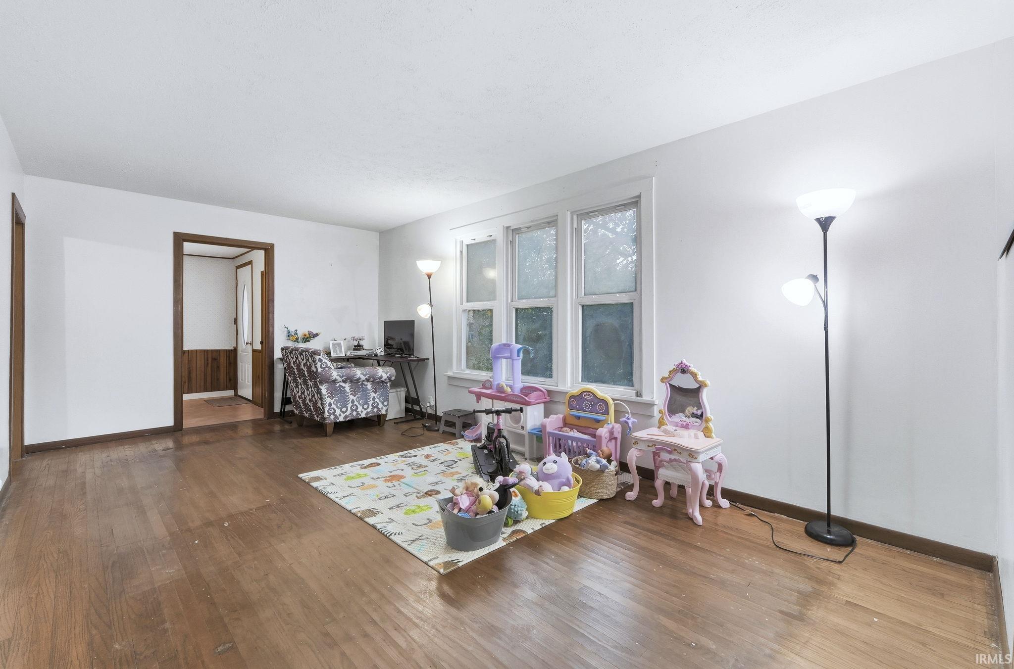 309 South Maple Street North Manchester, IN 46962 - Photo 7 of 36