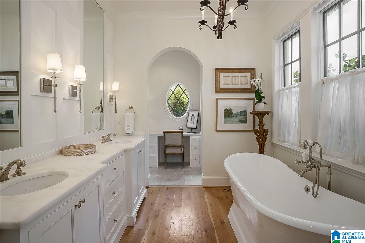 39 Clarendon Road Birmingham, AL 35213 - Photo 22 of 46