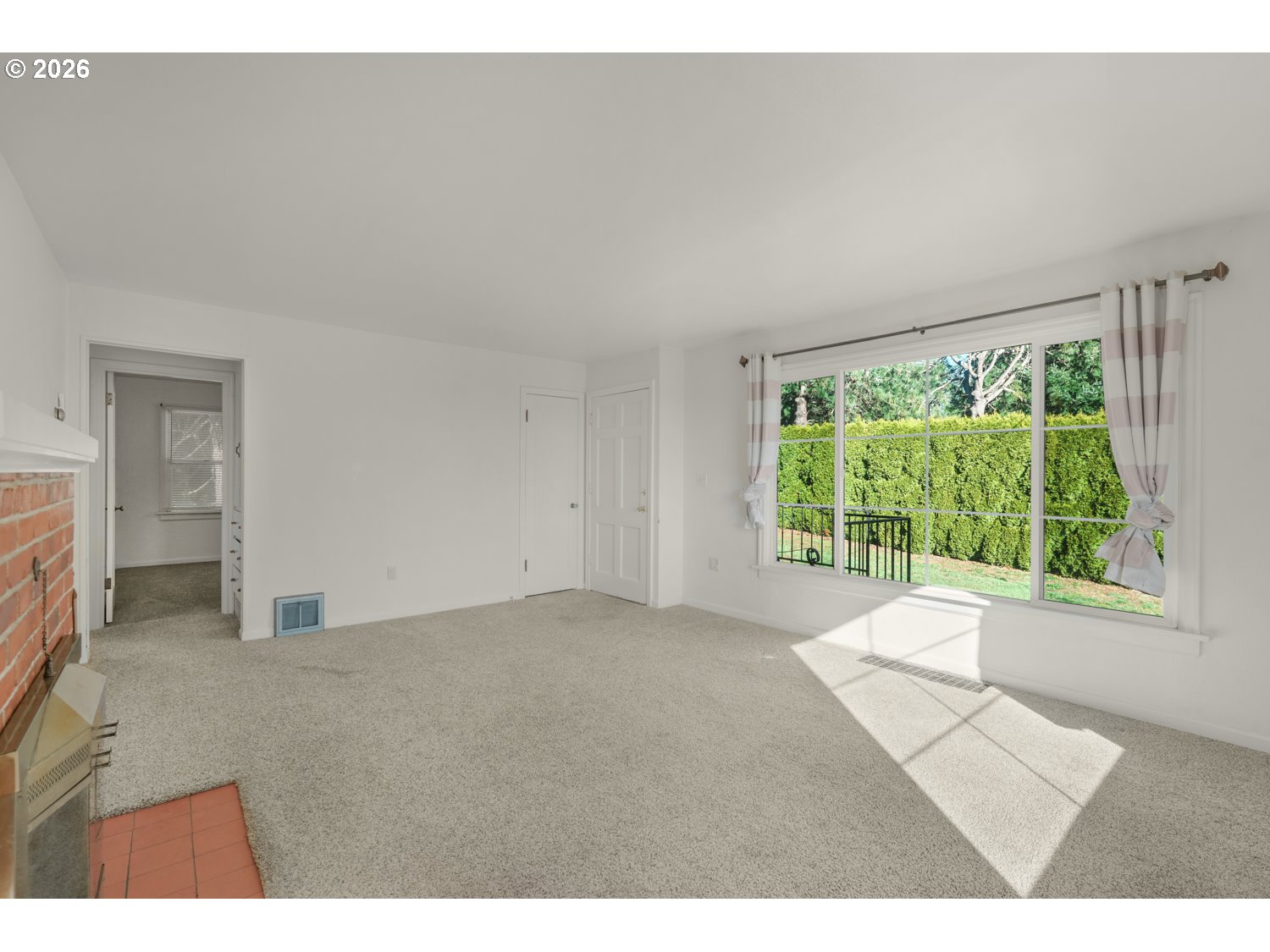 4360 Eagle Crest Road Northwest Salem, OR 97304 - Photo 6 of 27