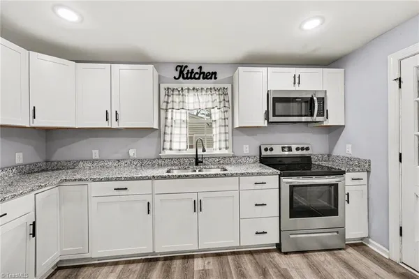 $176,500 | 1914 East Russell Avenue, High Point, NC 27260