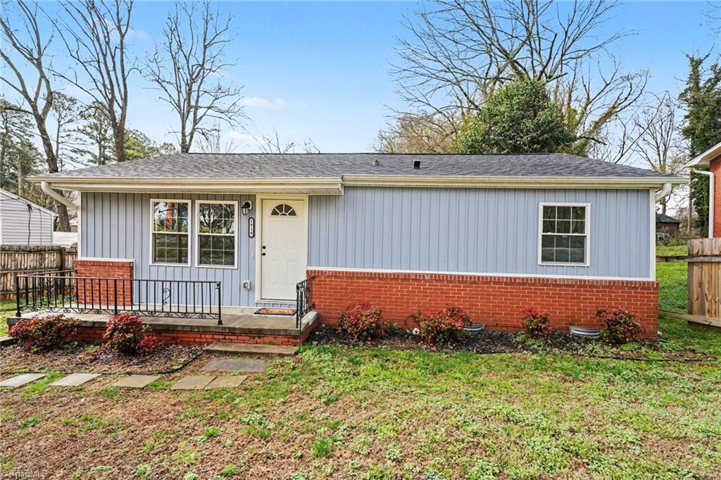 1914 East Russell Avenue High Point, NC 27260 - Photo 2 of 27