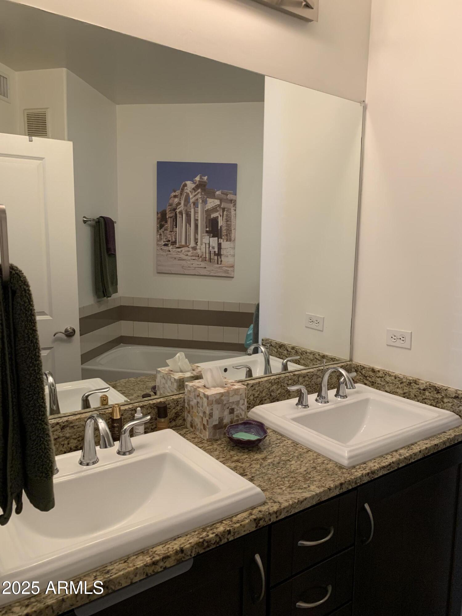 7291 North Scottsdale Road, Unit 1004 Paradise Valley, AZ 85253 - Photo 23 of 28 Bedroom 2 bath