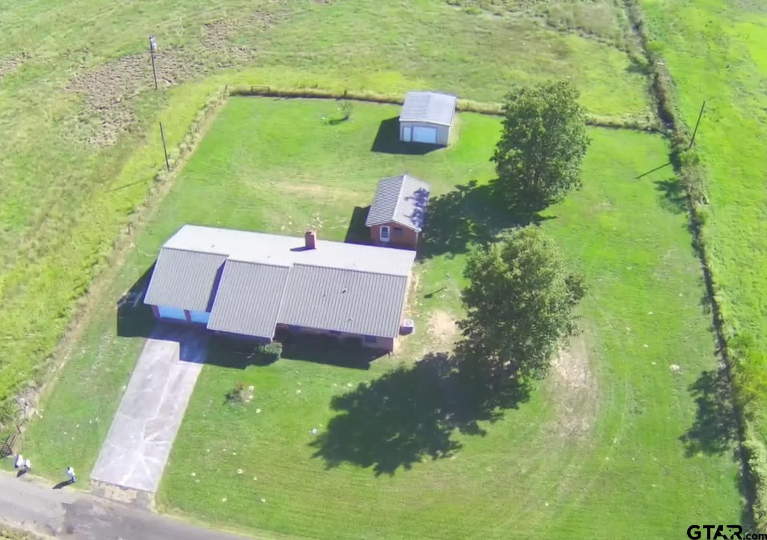 3091 Chipmunk Road Gilmer, TX 75644 - Photo 2 of 34