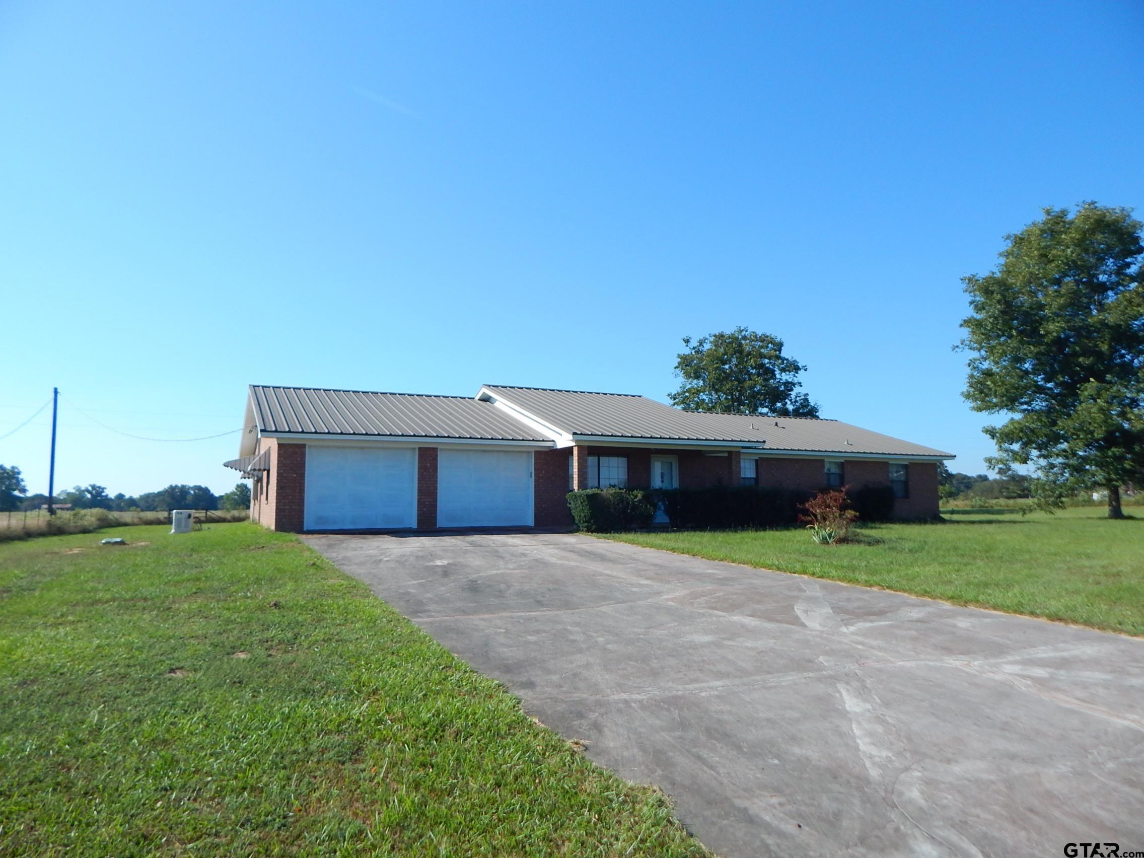 3091 Chipmunk Road Gilmer, TX 75644 - Photo 3 of 34