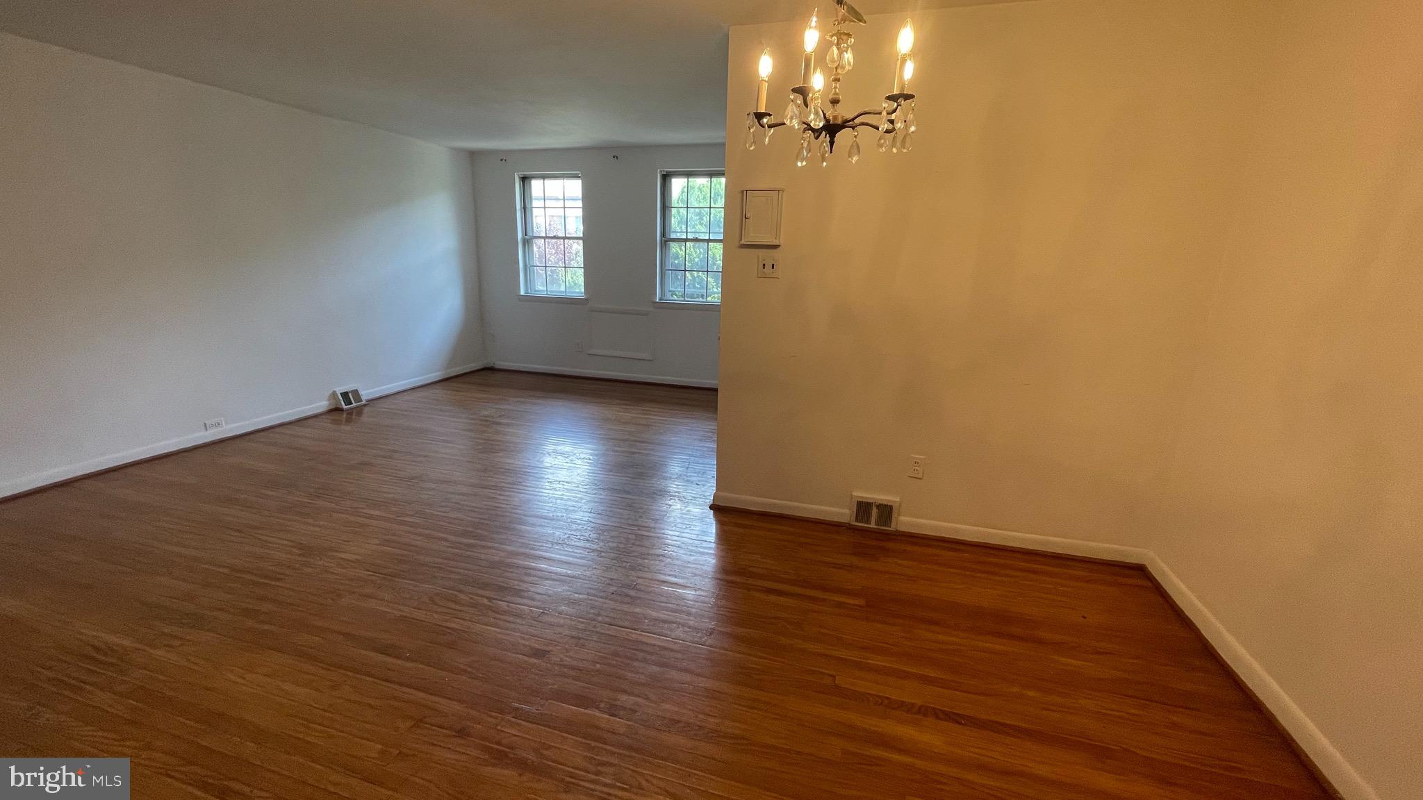 2666 Wentworth Road Philadelphia, PA 19131 - Photo 3 of 15