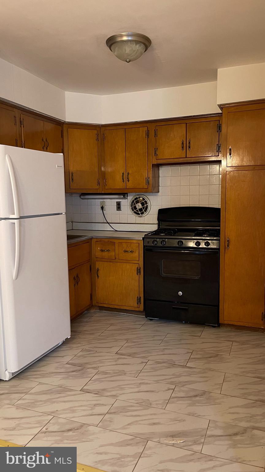 2666 Wentworth Road Philadelphia, PA 19131 - Photo 4 of 15