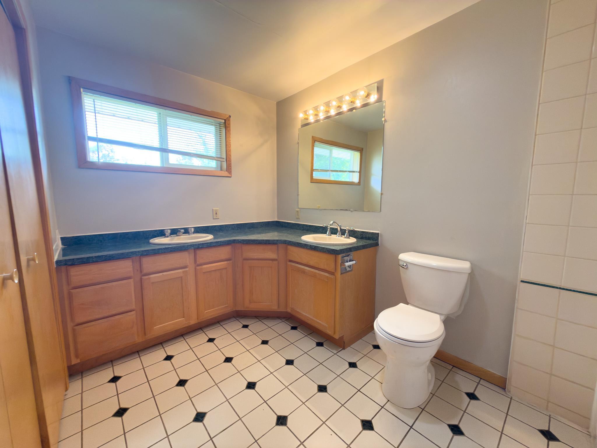 1812 4th Street South Moorhead, MN 56560 - Photo 13 of 28