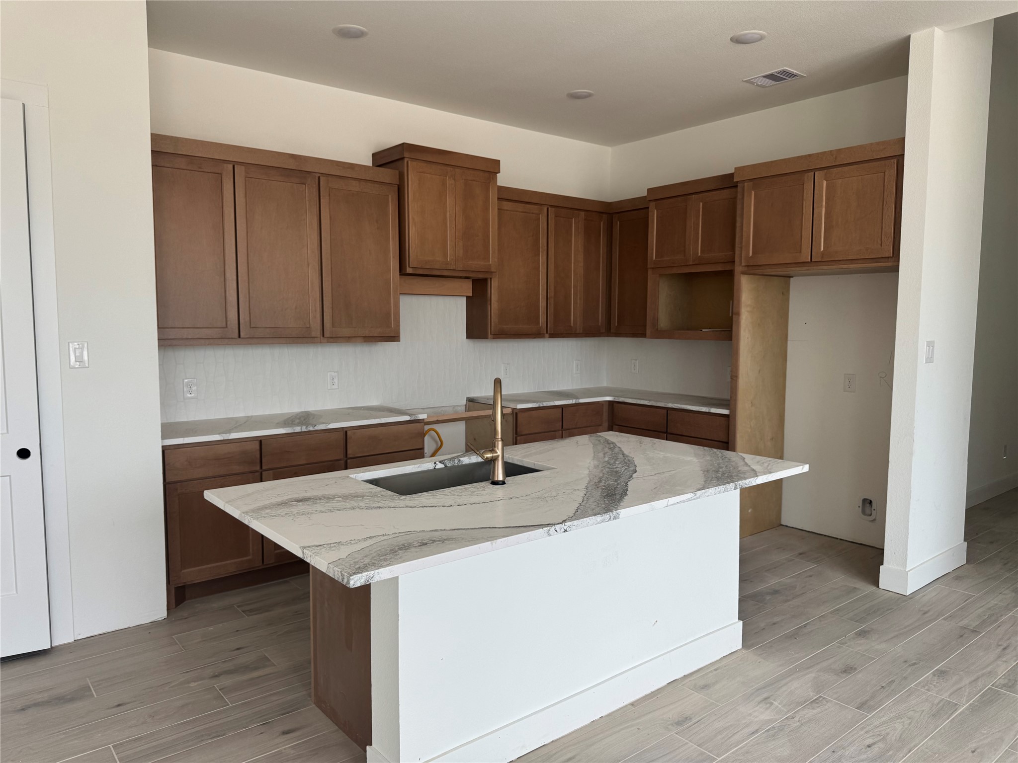 418 Rugged Rock Lane New Caney, TX 77357 - Photo 3 of 16